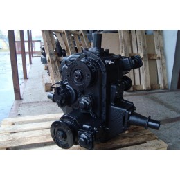 Раздаточная коробка(раздатка) КРАЗ 6322-1800010 (c ручным тормозом и КОМ в сборе)